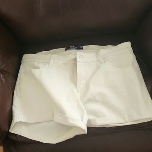 White Hollister Shorts sz 16 (33)